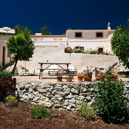 Candelária Bed & Breakfast 3*